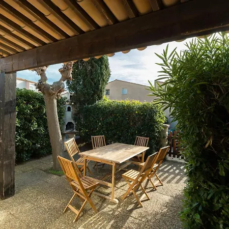 1 Bedroom And Mezzanine Apartment For 6 * Агд